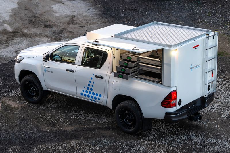 Toyota Hilux pealisehitus – Eesti Energia